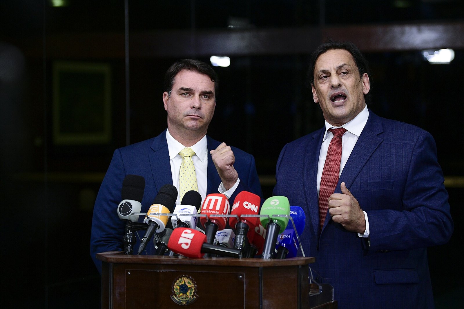 Brazilian Senator Flávio Bolsonaro in an interview